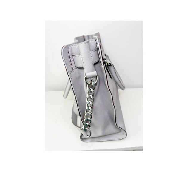 29-Michael Kors pearl gray handbag - Picture 10 of 15